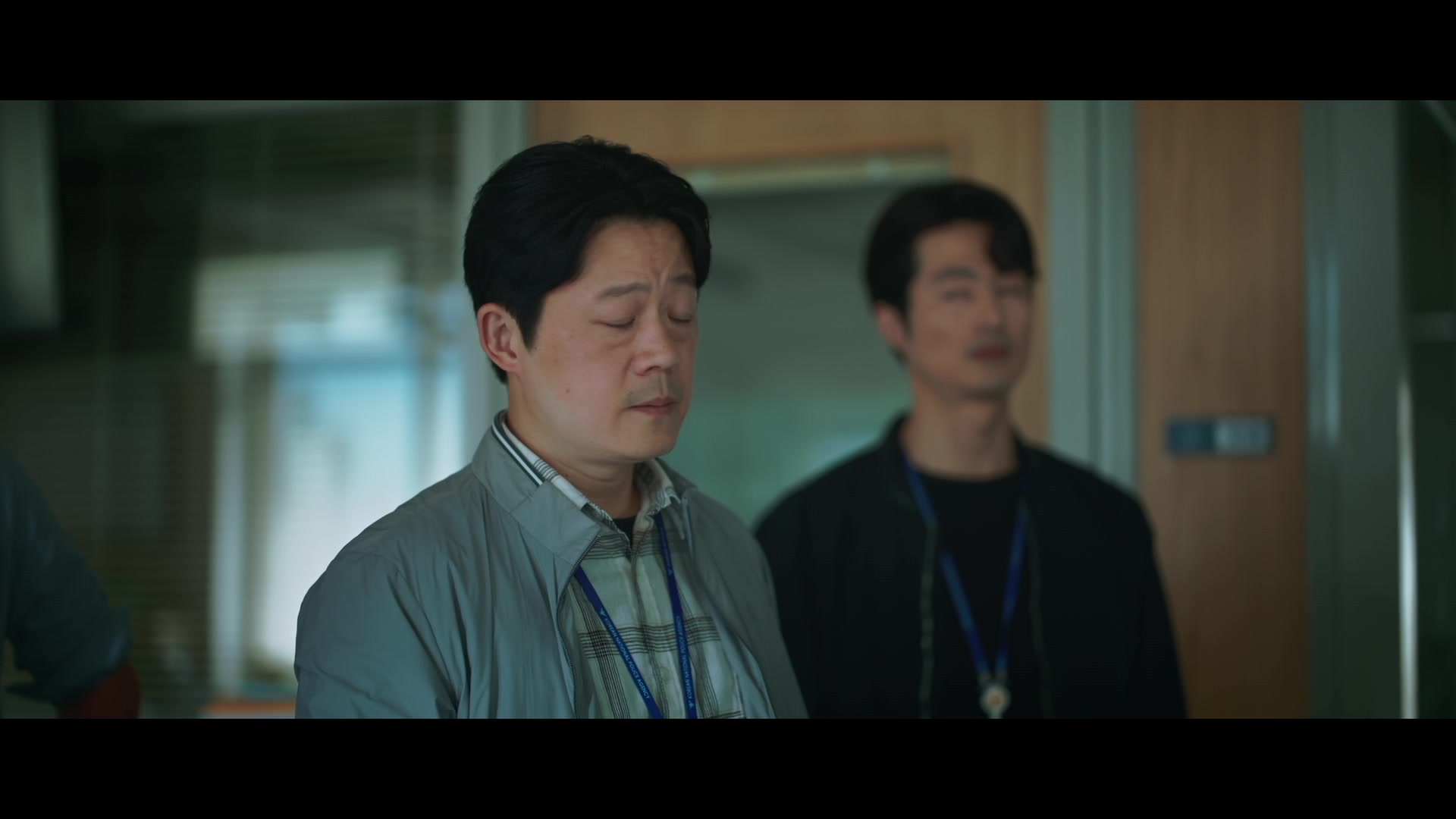 Flex.X.Cop.S02E11.1080p.DSNP.WEB-DL.AAC2.0.H.264-TRB