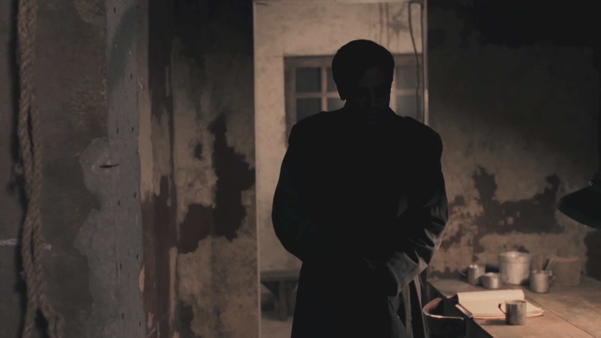 Crucial.Moments.E04.1080p.WEB.h264-TRB