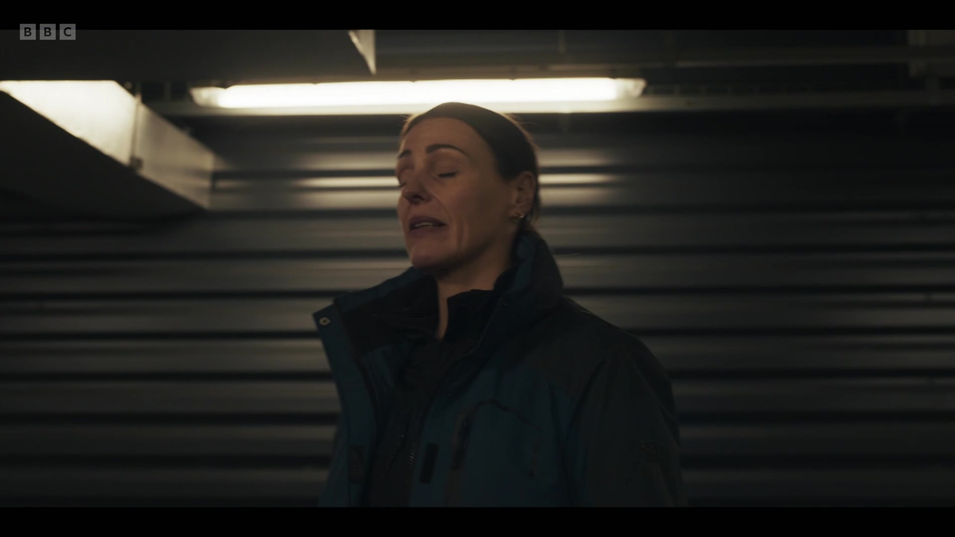 Vigil.S03E06.1080p.iP.WEB-DL.AAC2.0.H.264-TRB