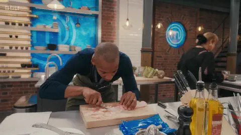Celebrity.MasterChef.S21E06.1080p.WEBRiP.x264-TRB