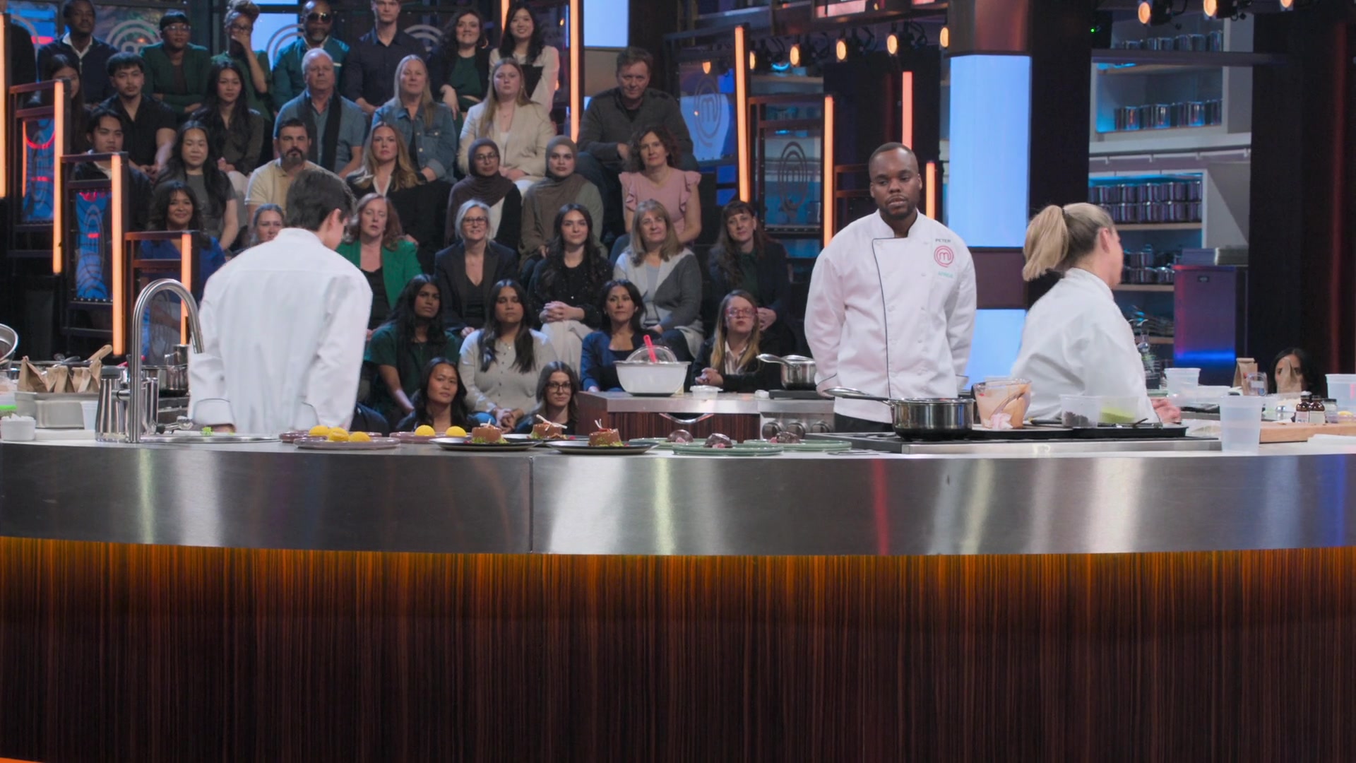 MasterChef.US.S16E18.1080p.WEB.H264-TRB