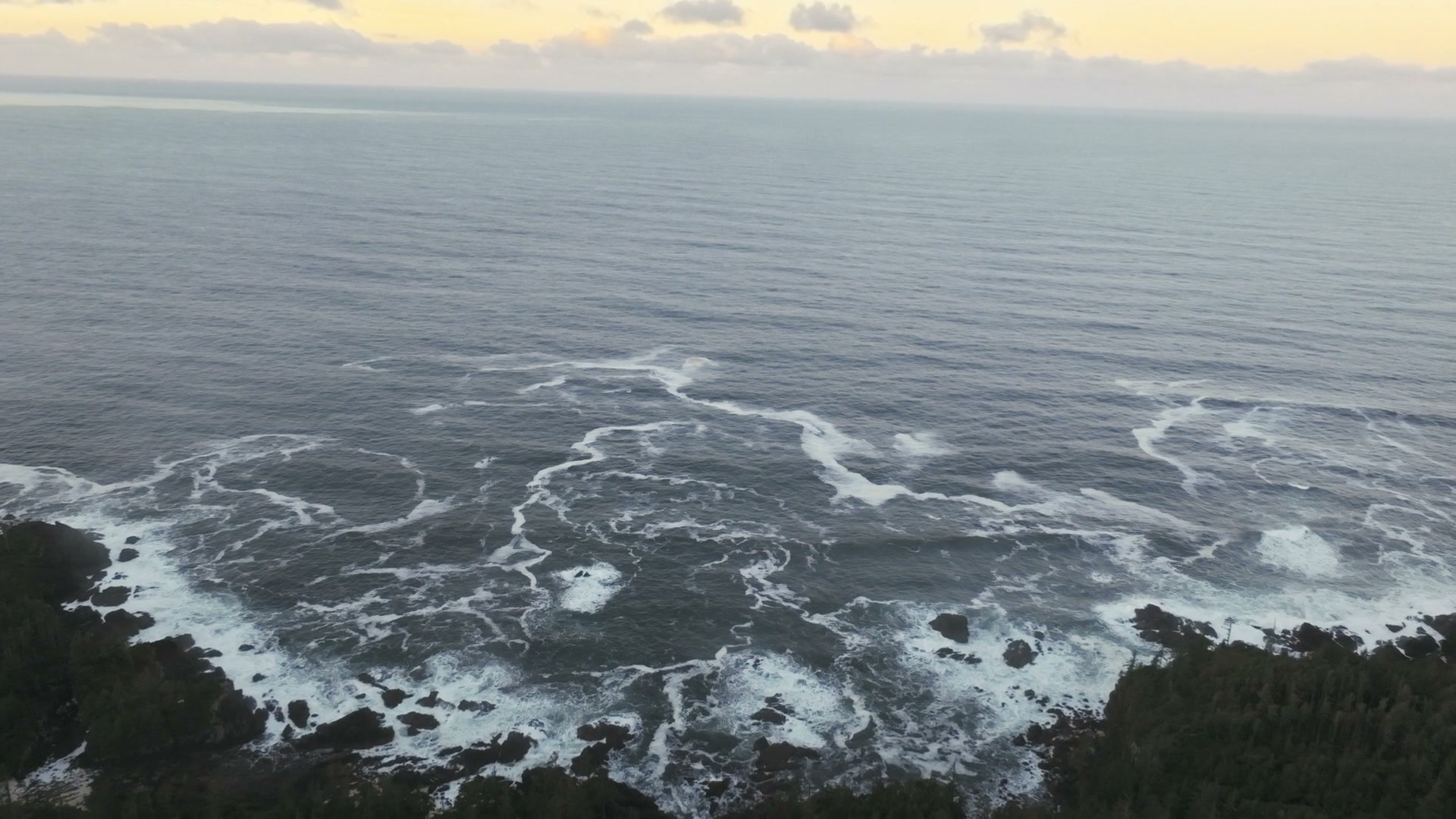 West.Harbour.Heroes.S01E10.1080p.WEB.h264-TRB
