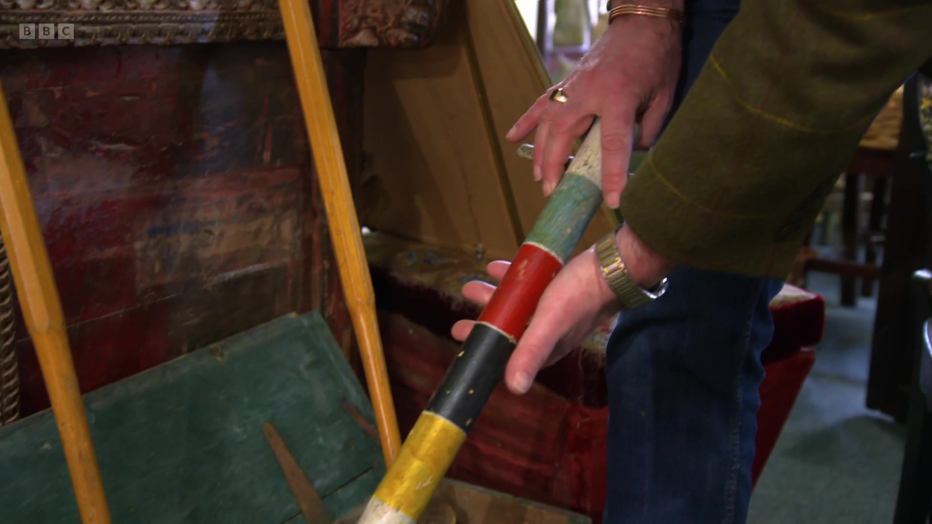 Bargain.Hunt.S75E08.1080p.iP.WEB-DL.AAC2.0.H.264-TRB