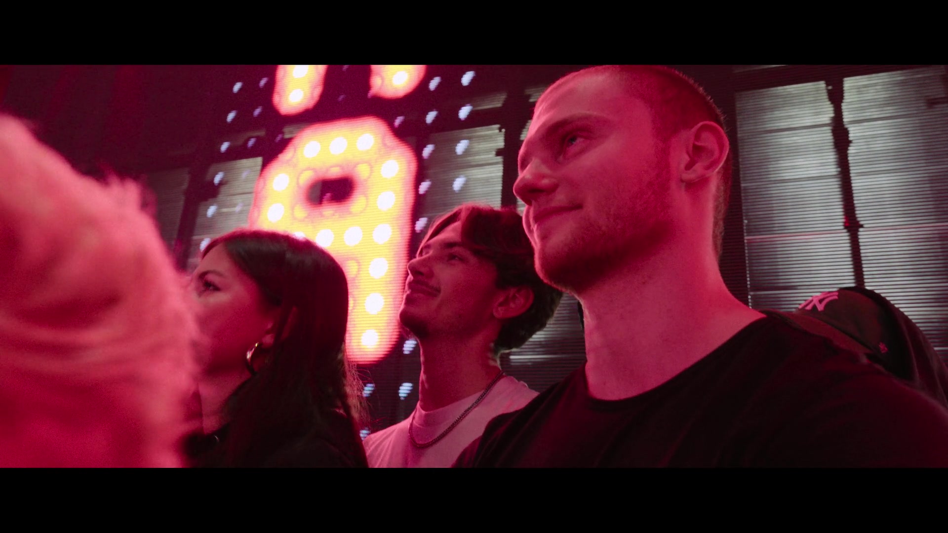 Rhythm.plus.Flow.France.S05E08.1080p.WEB.h264-TRB
