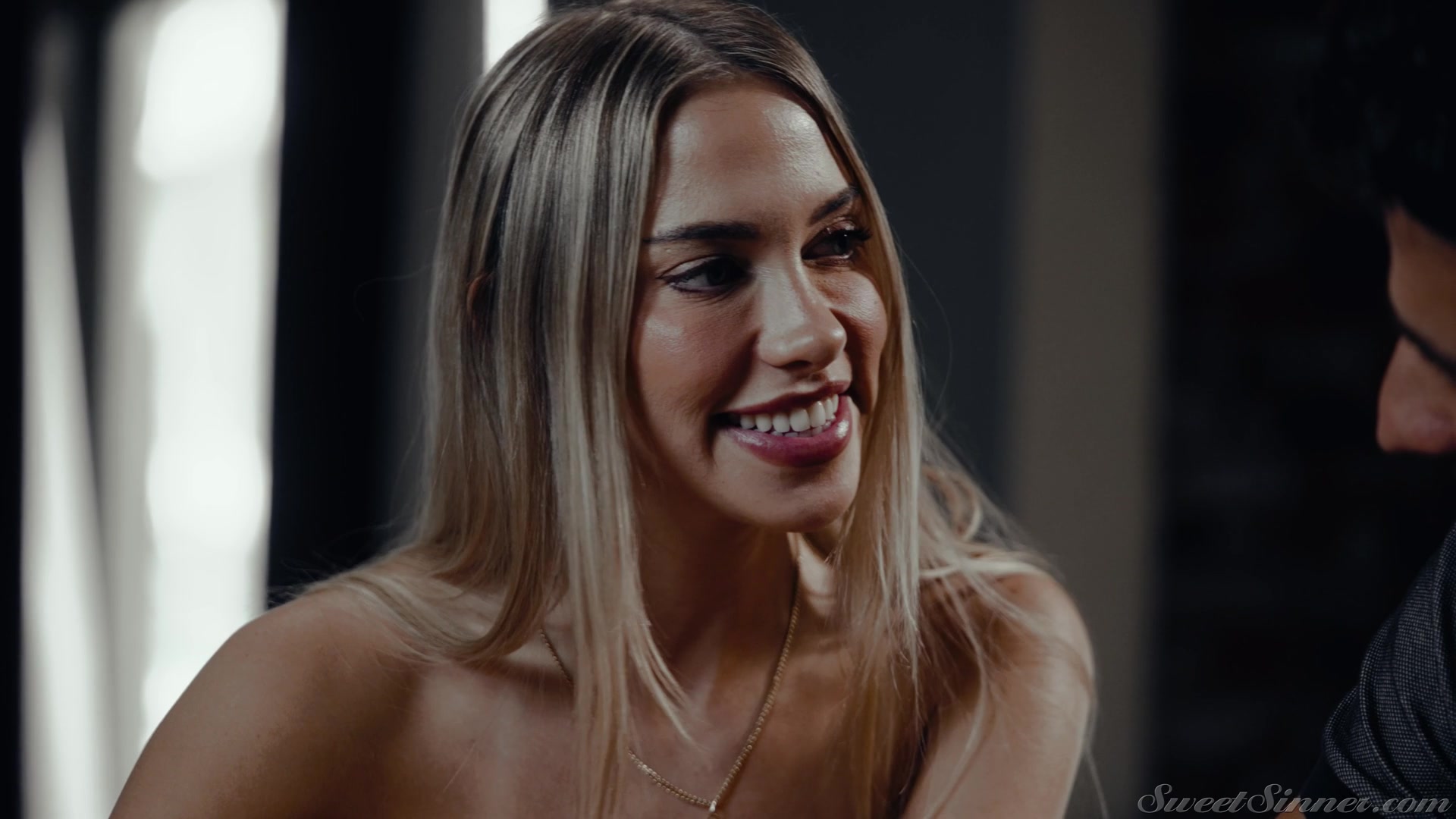SweetSinner.26.09.15.Khloe.Kapri.Slip.Deep.Inside.XXX.1080p.MP4-TRB