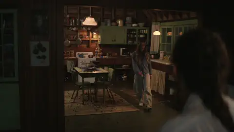 Sterling.Point.S01E02.2160p.WEB.H265-TRB